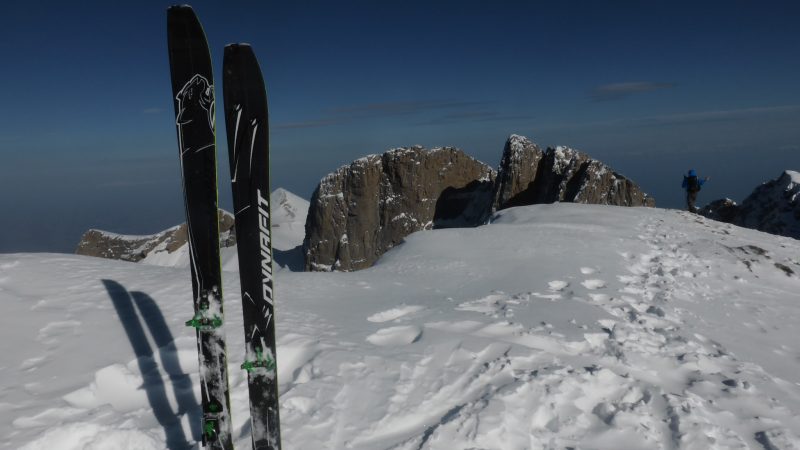 mountaineeing-skiing-dimatis.eu
